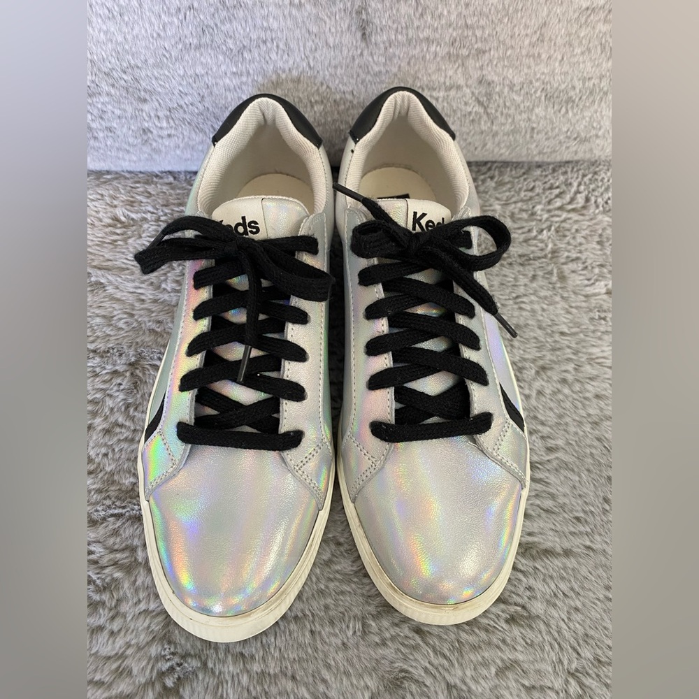 Keds Pursuit holographic iridescent silver leather lace up sneakers size 8.5 m